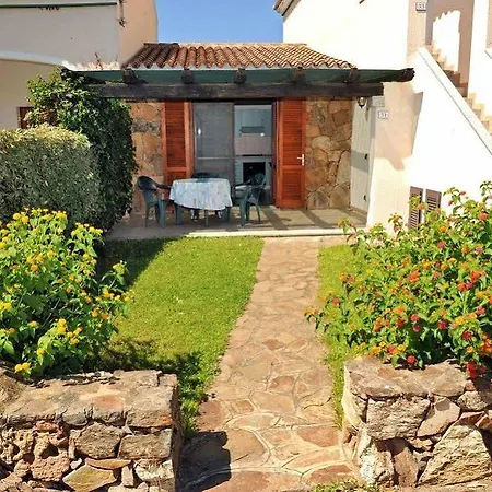 Domus 1 Apartment Budoni