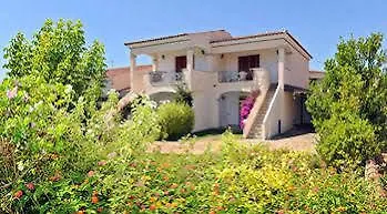 Apartment Domus 1 Budoni